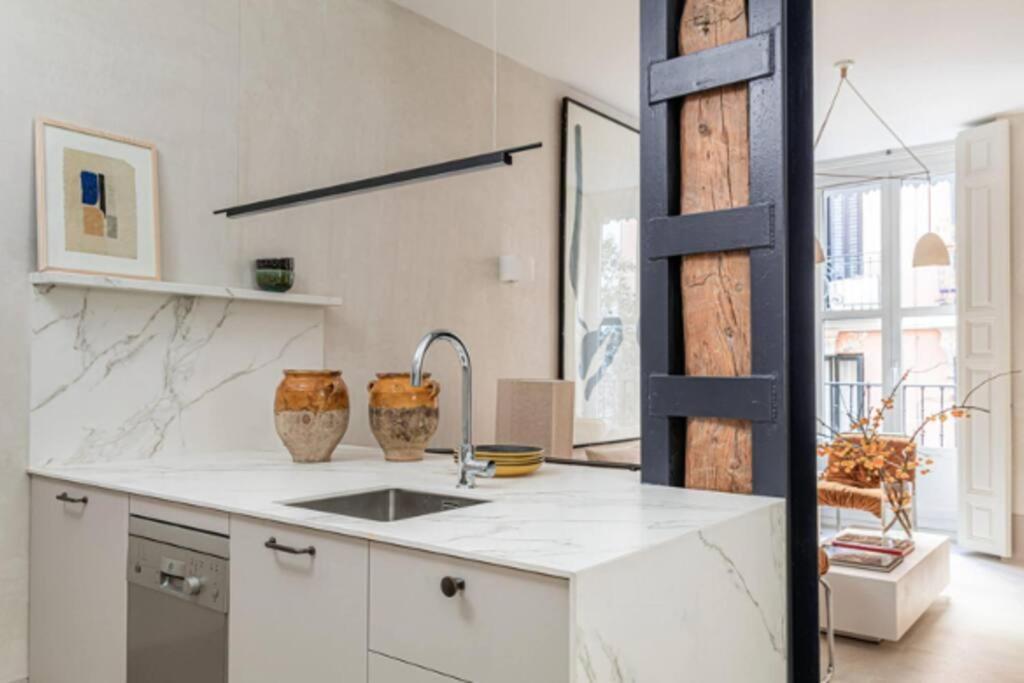 마드리드 Apartamento Exclusivo En Neptuno 아파트 외부 사진